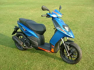 Aprilia SR