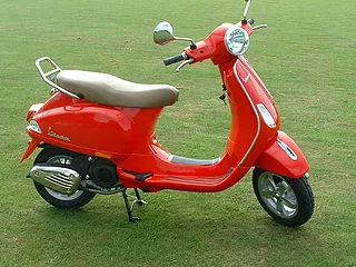 Vespa VXL